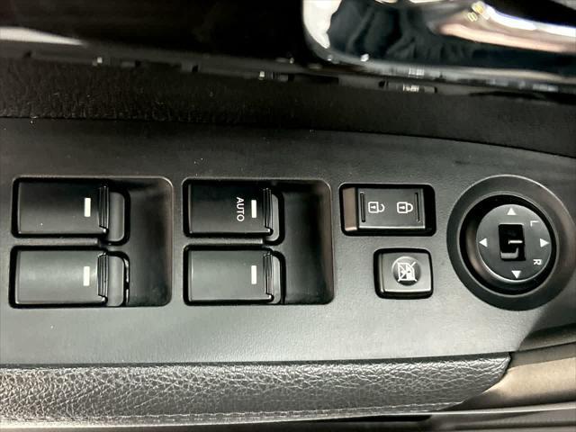used 2013 Kia Sorento car, priced at $10,900