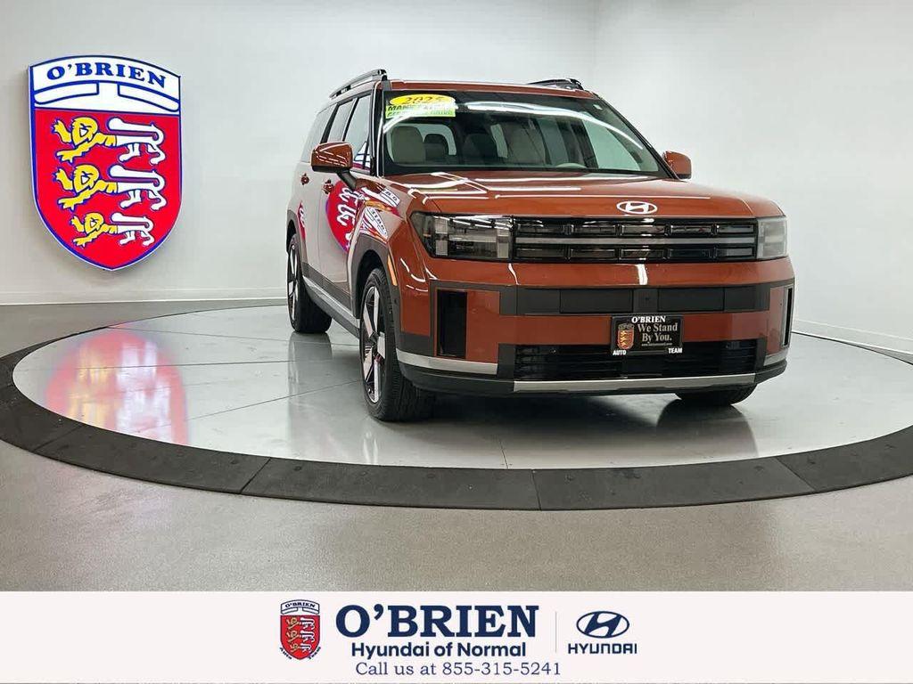 used 2025 Hyundai Santa Fe car, priced at $39,900