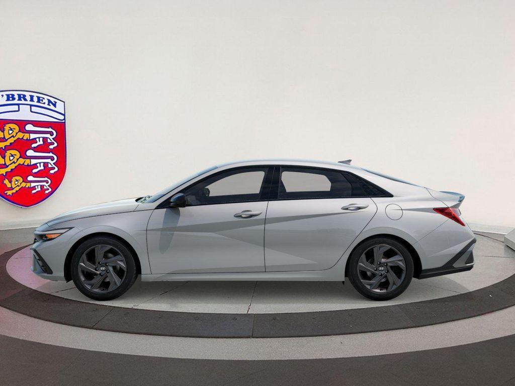 new 2026 Hyundai ELANTRA HEV car