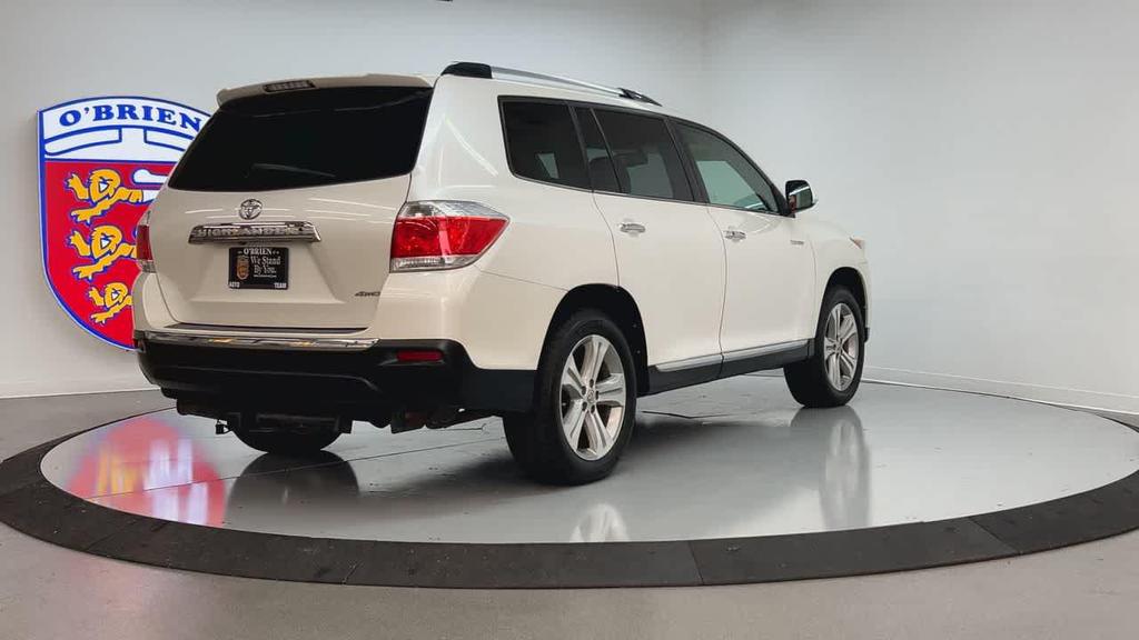used 2012 Toyota Highlander car, priced at $9,900