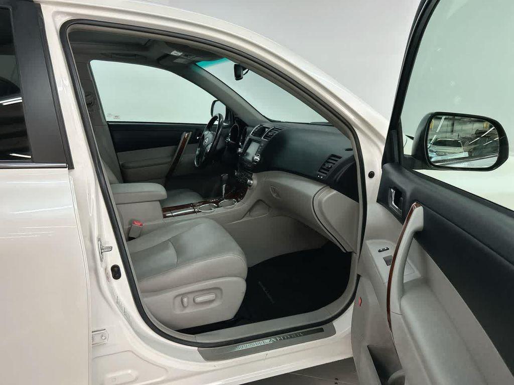used 2012 Toyota Highlander car, priced at $9,900
