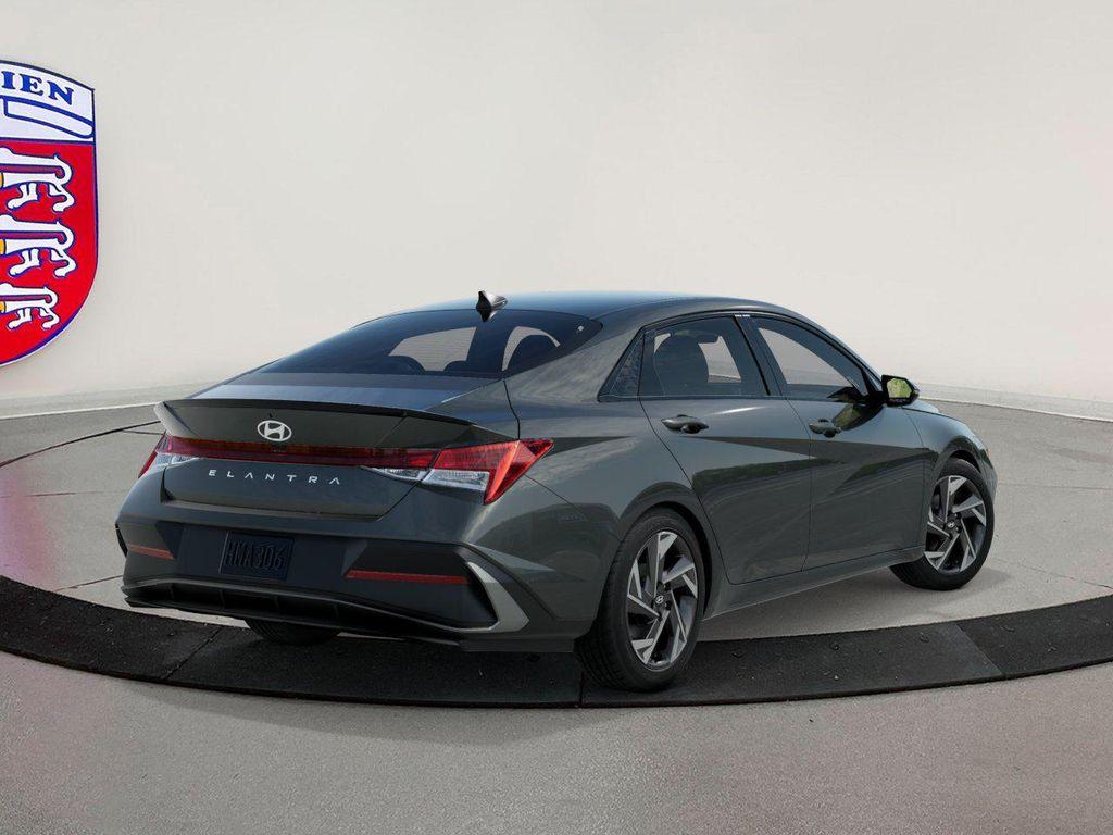 new 2025 Hyundai Elantra car
