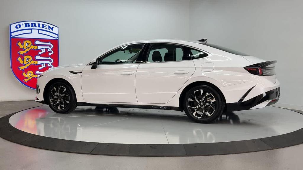 used 2025 Hyundai Sonata car, priced at $25,900