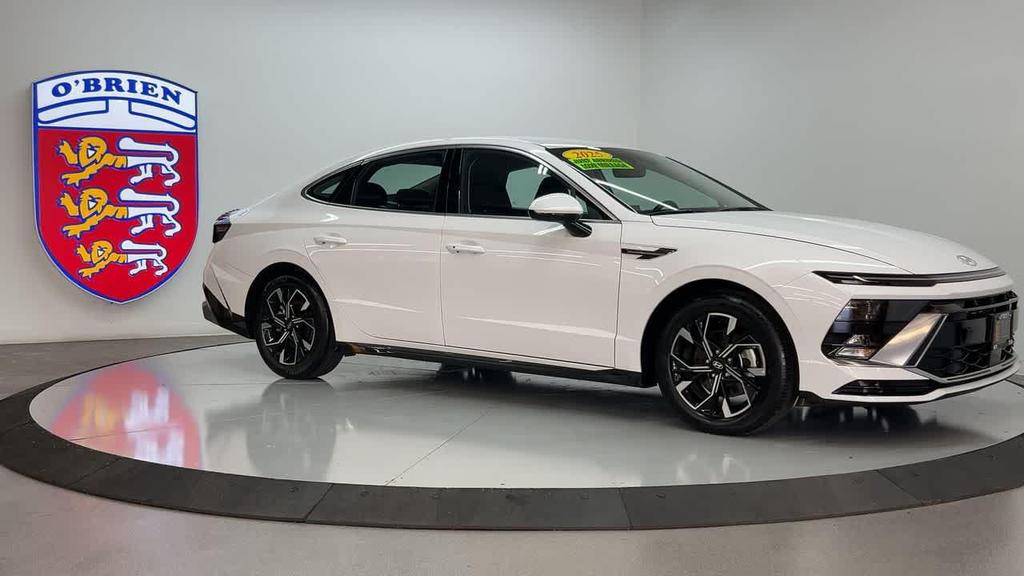 used 2025 Hyundai Sonata car, priced at $25,900