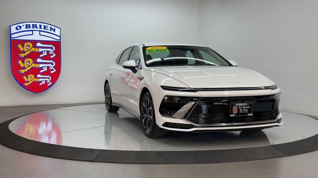 used 2025 Hyundai Sonata car, priced at $25,900