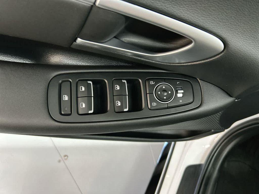 used 2025 Hyundai Sonata car, priced at $25,900