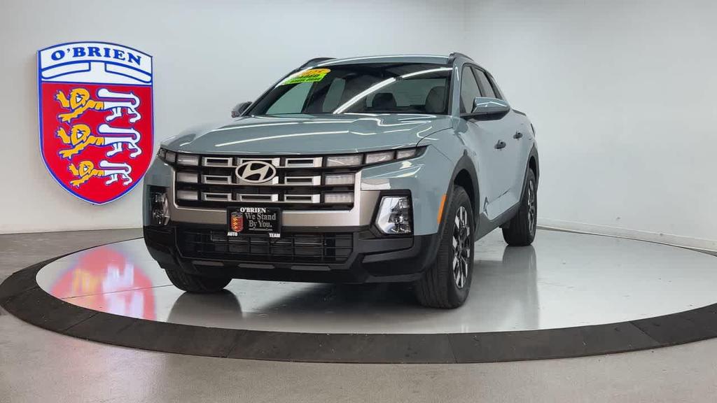 used 2025 Hyundai SANTA CRUZ car, priced at $28,900