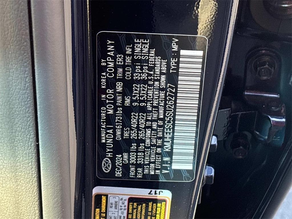 new 2025 Genesis GV80 car, priced at $82,585