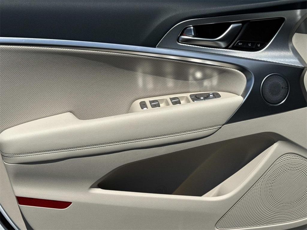 new 2026 Genesis G70 car, priced at $50,390