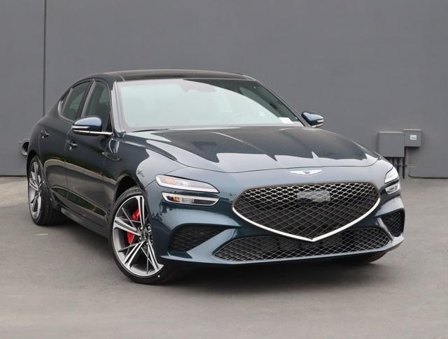 new 2025 Genesis G70 car, priced at $48,610