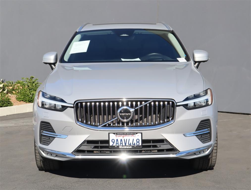 used 2022 Volvo XC60 car, priced at $34,924