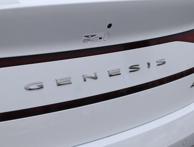 new 2025 Genesis G90 car, priced at $102,190