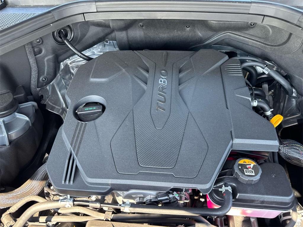 new 2025 Genesis GV80 car, priced at $64,905