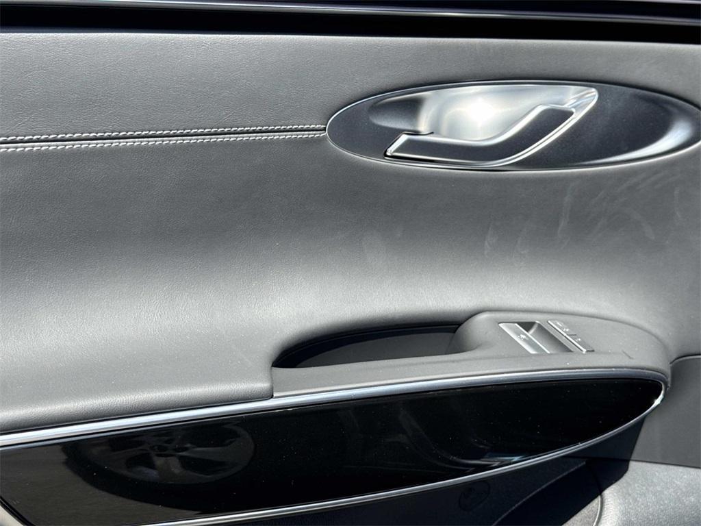 new 2026 Genesis GV70 car, priced at $50,375