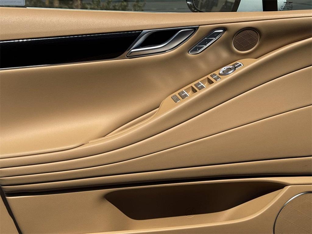 new 2026 Genesis G80 car, priced at $60,435