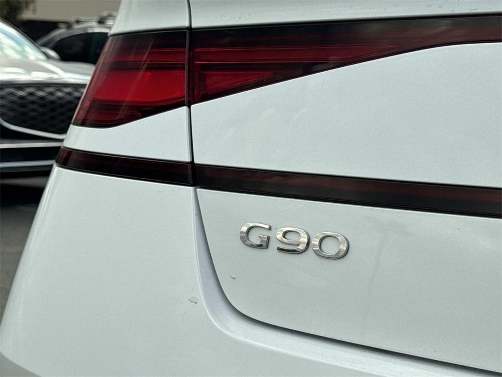new 2026 Genesis G90 car, priced at $105,280