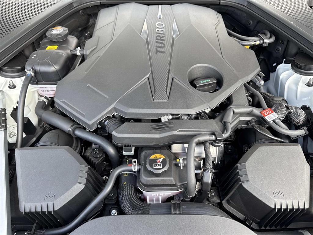 new 2026 Genesis G90 car, priced at $105,280