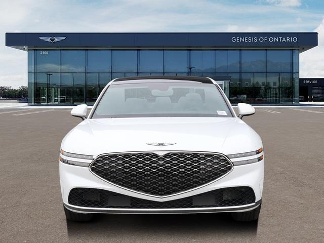 new 2025 Genesis G90 car, priced at $102,685