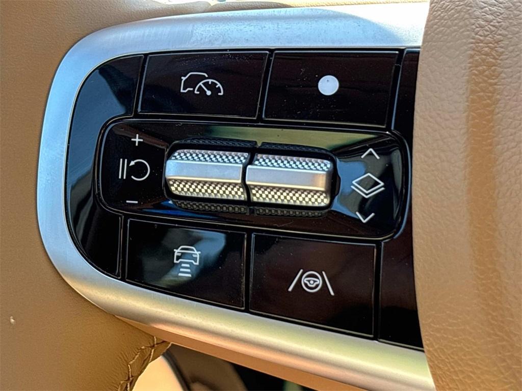 new 2025 Genesis G80 car, priced at $63,930