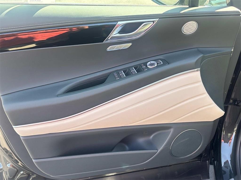 new 2025 Genesis GV80 car, priced at $60,864