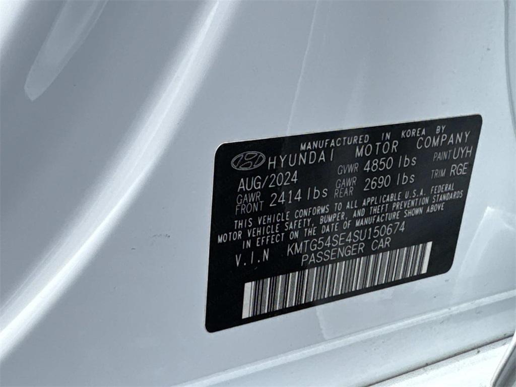 used 2025 Genesis G70 car, priced at $45,672