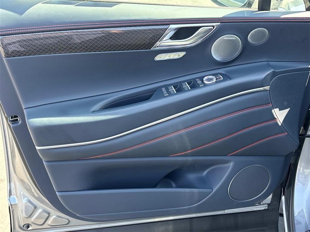 new 2025 Genesis GV80 Coupe car, priced at $88,335