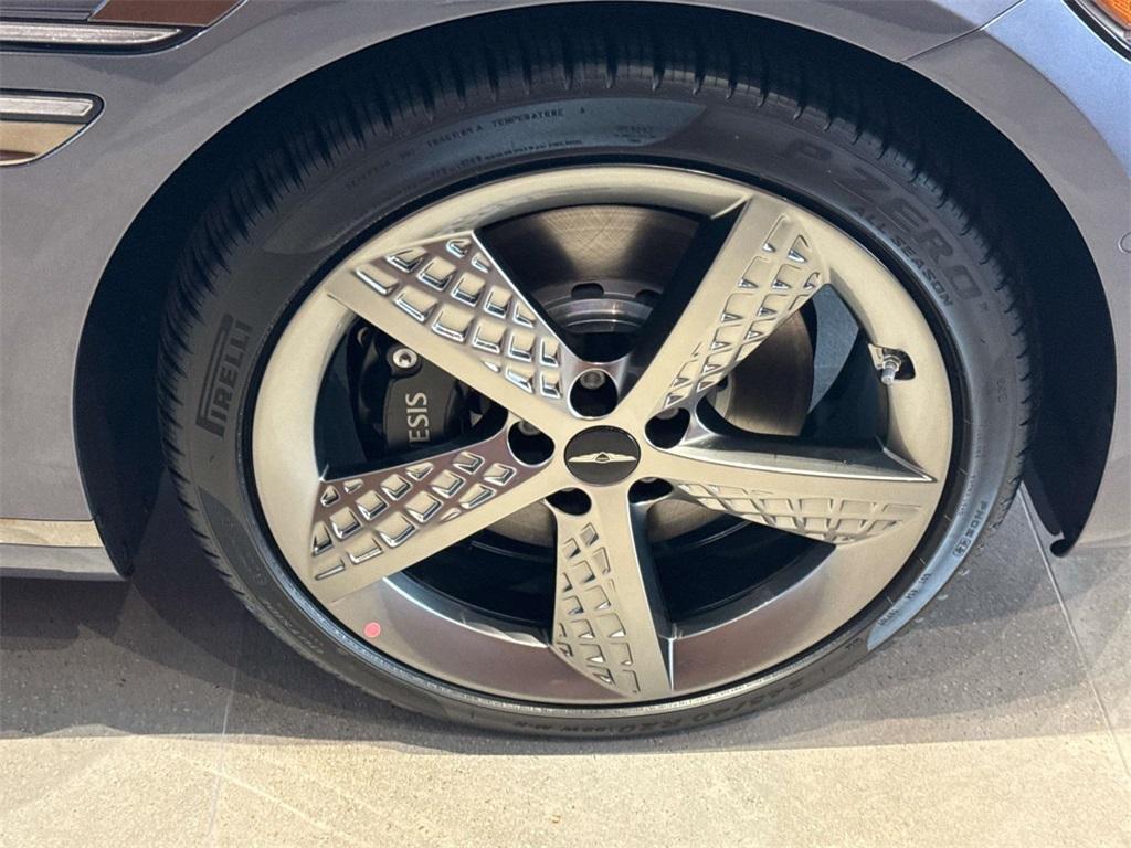 new 2026 Genesis G80 car, priced at $72,425