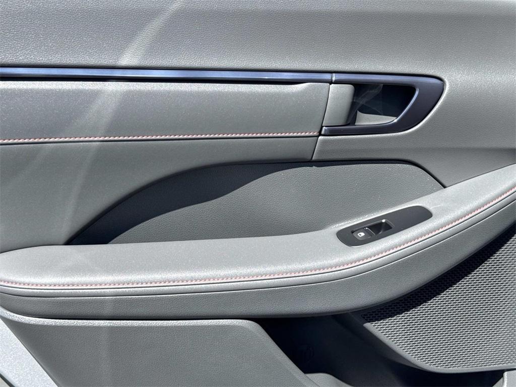 used 2025 Hyundai Sonata car, priced at $30,373