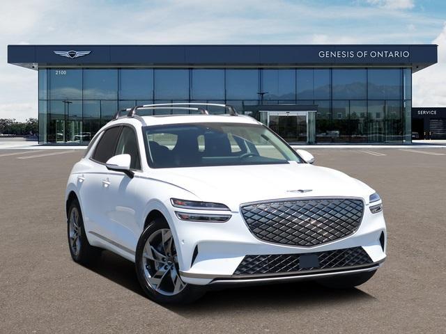 new 2025 Genesis Electrified GV70 car, priced at $68,750