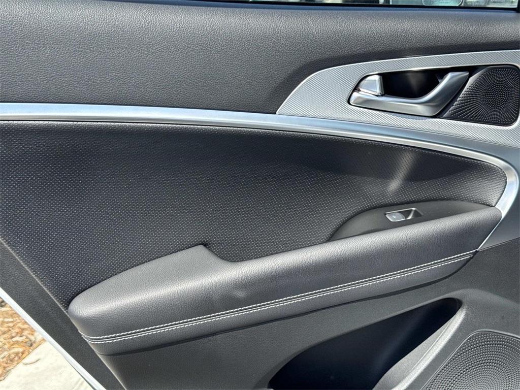 new 2026 Genesis G70 car, priced at $50,350