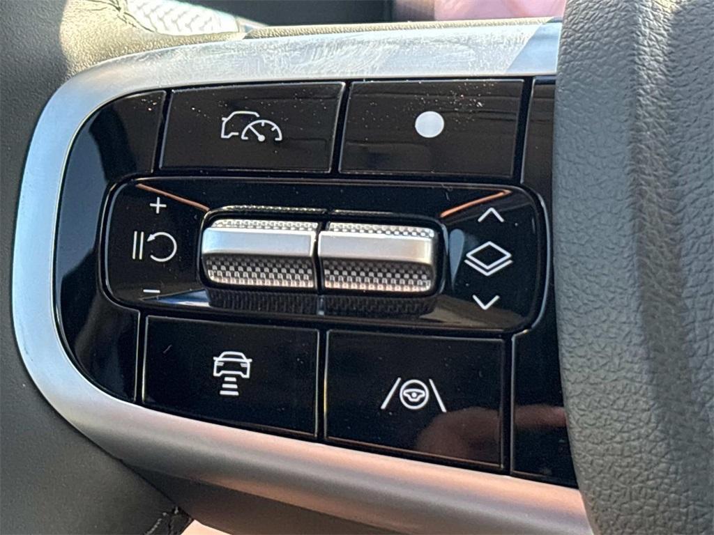 new 2025 Genesis GV80 car, priced at $76,855
