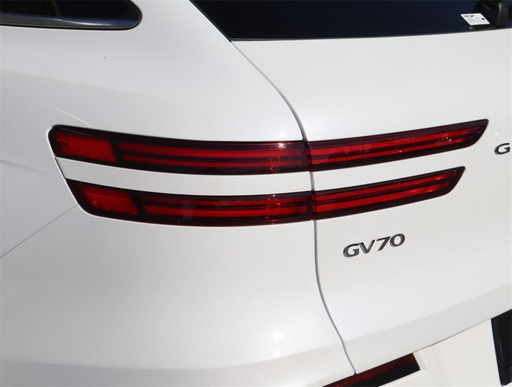 new 2025 Genesis Electrified GV70 car, priced at $69,540