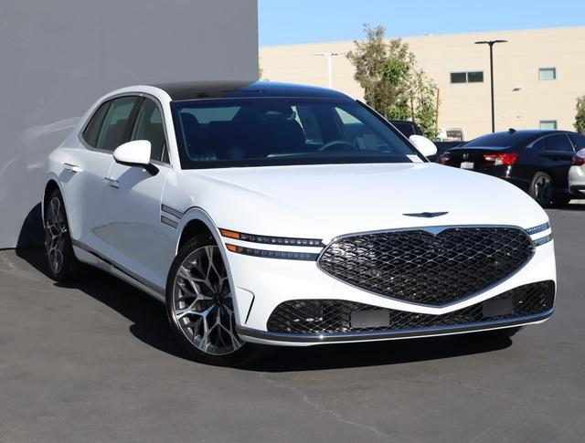 new 2025 Genesis G90 car, priced at $102,190