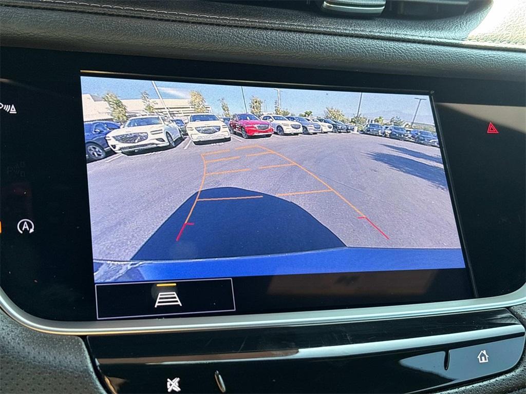 used 2022 Cadillac XT5 car, priced at $32,399