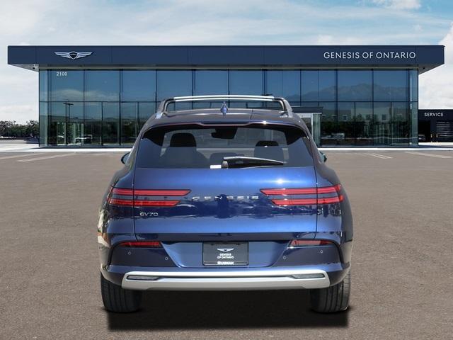 new 2025 Genesis Electrified GV70 car, priced at $69,400