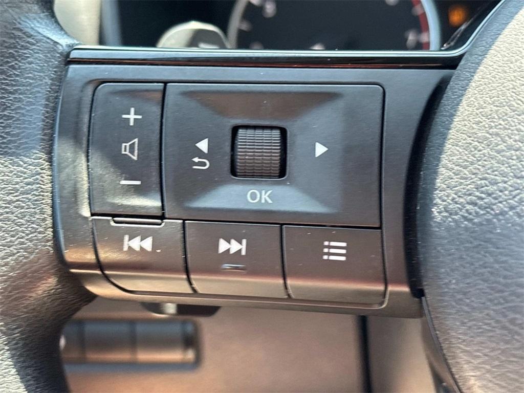 used 2021 Nissan Rogue car, priced at $21,343