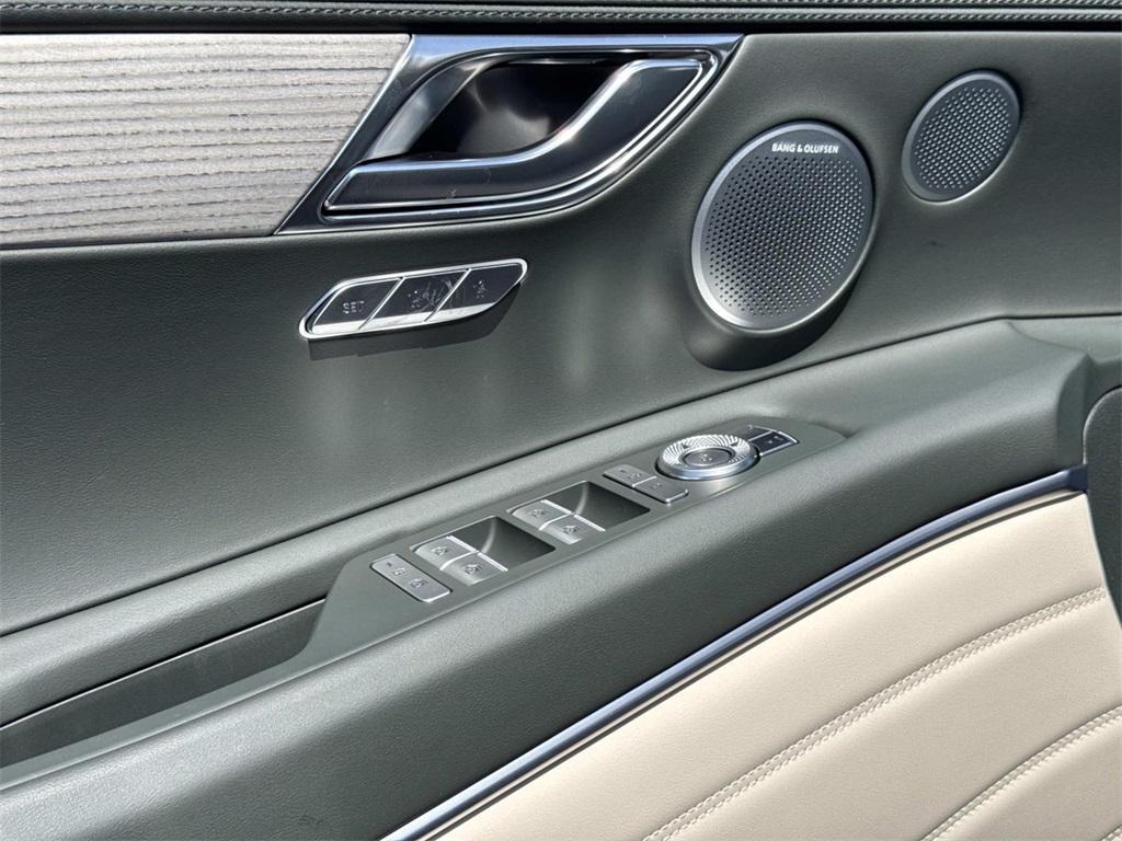 new 2026 Genesis GV80 car, priced at $71,520