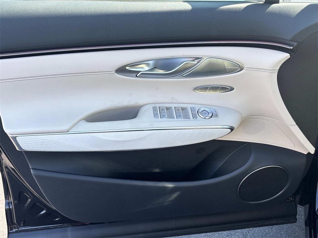 new 2026 Genesis GV70 car, priced at $58,025