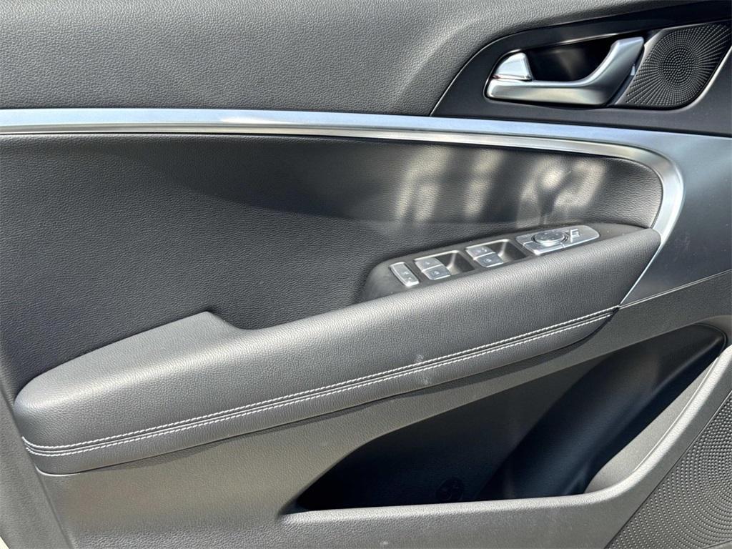 new 2026 Genesis G70 car, priced at $44,740
