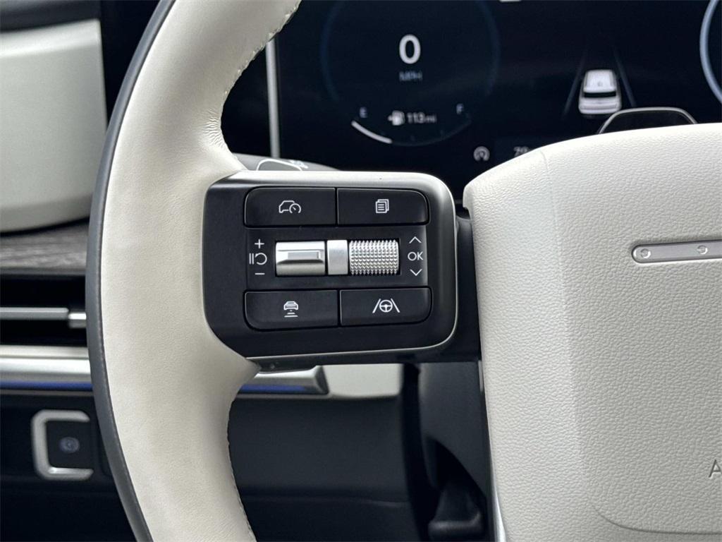 used 2024 Hyundai Santa Fe car, priced at $37,292