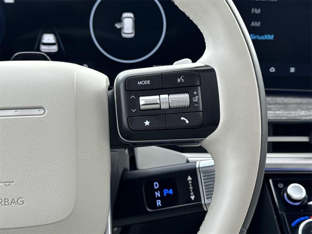 used 2024 Hyundai Santa Fe car, priced at $37,292