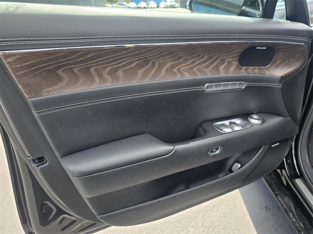 used 2024 Genesis G90 car, priced at $71,981