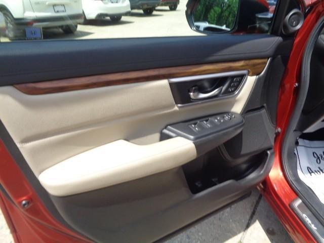 used 2017 Honda CR-V car, priced at $23,995