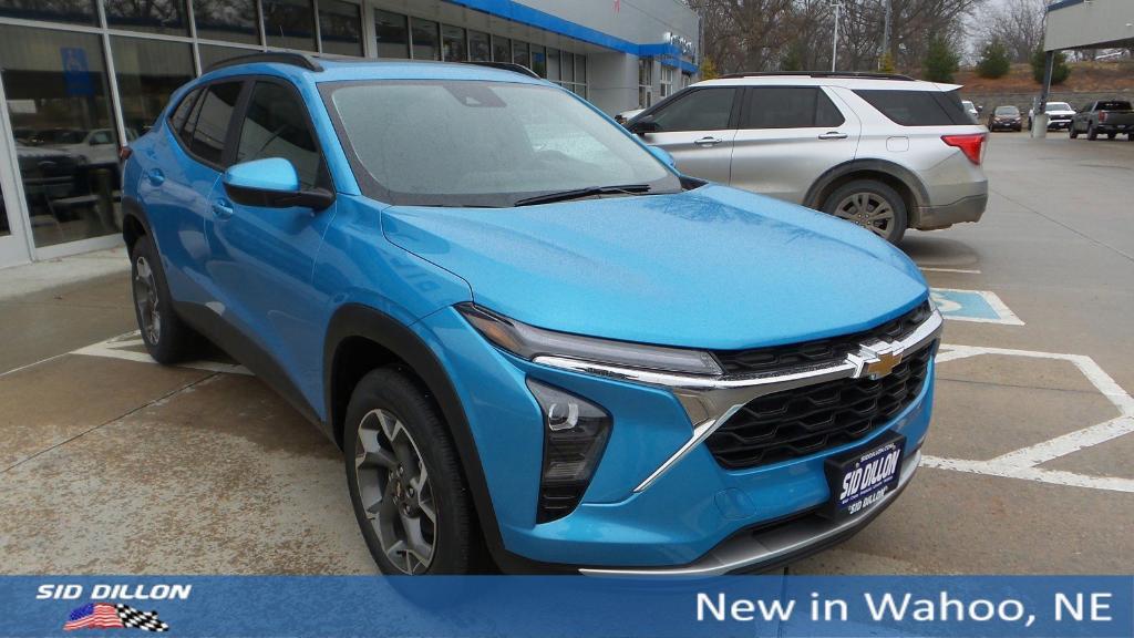 new 2025 Chevrolet Trax car, priced at $25,602