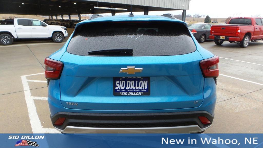 new 2025 Chevrolet Trax car, priced at $25,602