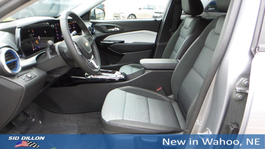 new 2026 Chevrolet Trax car, priced at $25,885