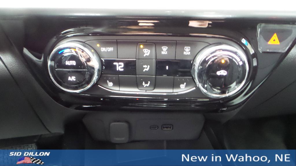 new 2026 Chevrolet Trax car, priced at $25,885