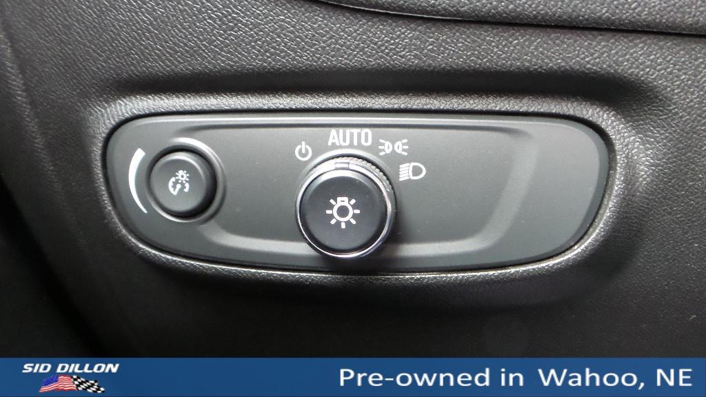 used 2022 Chevrolet Equinox car, priced at $18,411