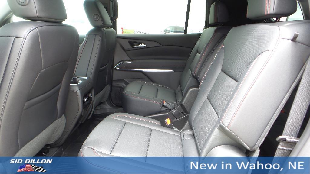 new 2025 Chevrolet Traverse car, priced at $52,659