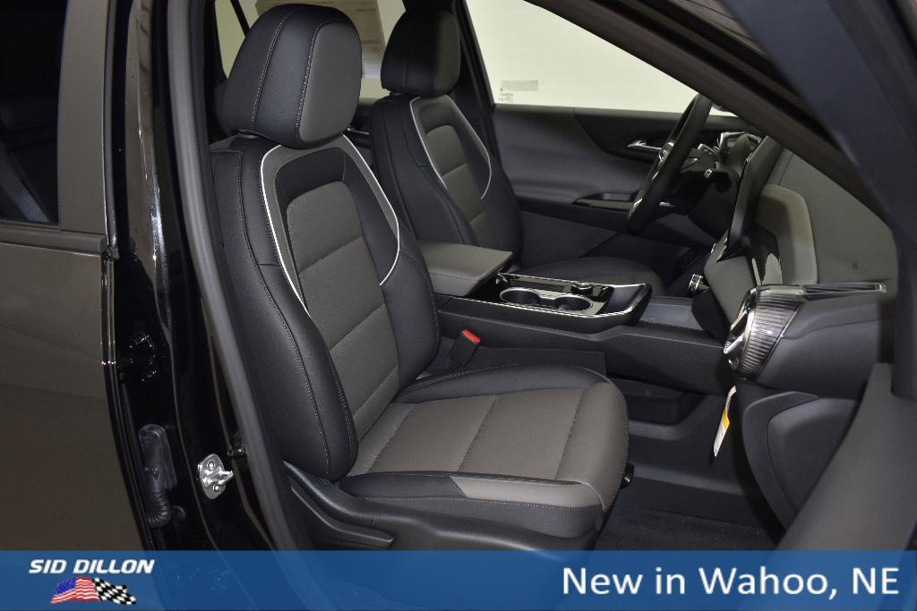 new 2026 Chevrolet Equinox car, priced at $32,851